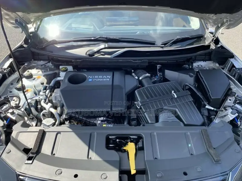 Nissan X-Trail 2024 Gray