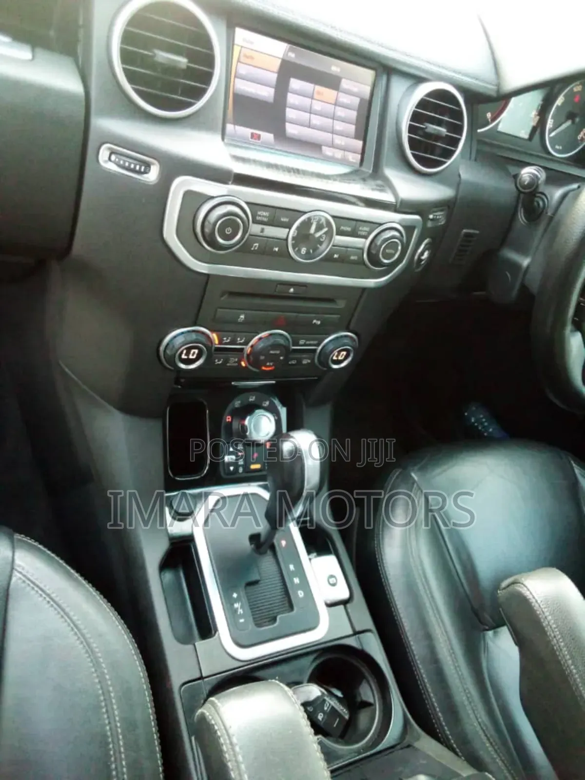 Land Rover Discovery 2011 Silver