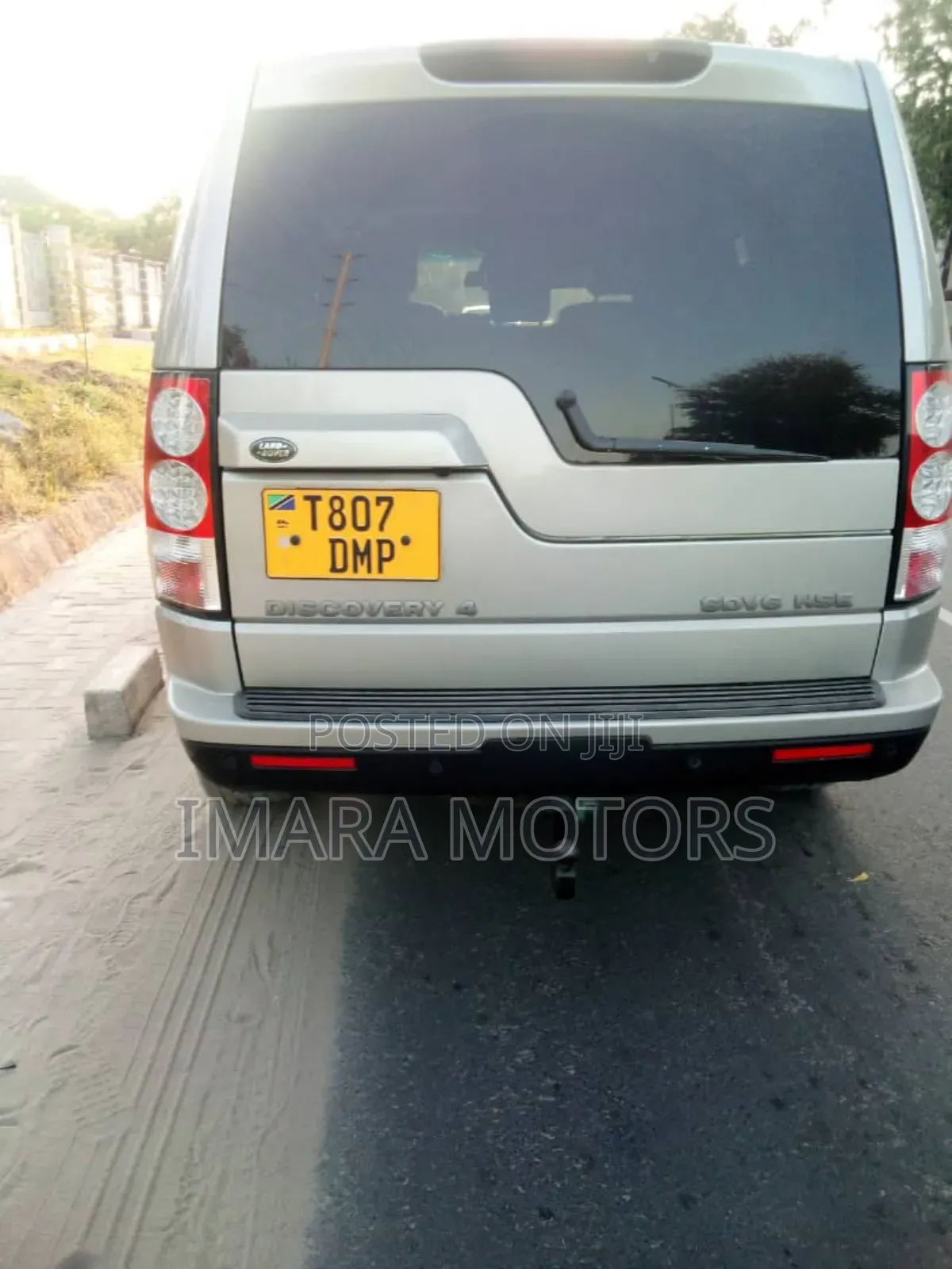 Land Rover Discovery 2011 Silver