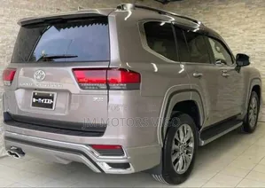 Toyota Land Cruiser 2023 Gray
