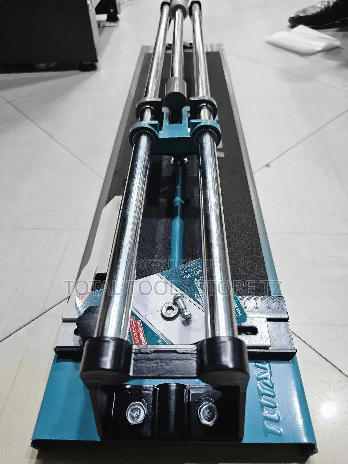 Total Tile Cutter 600mm
