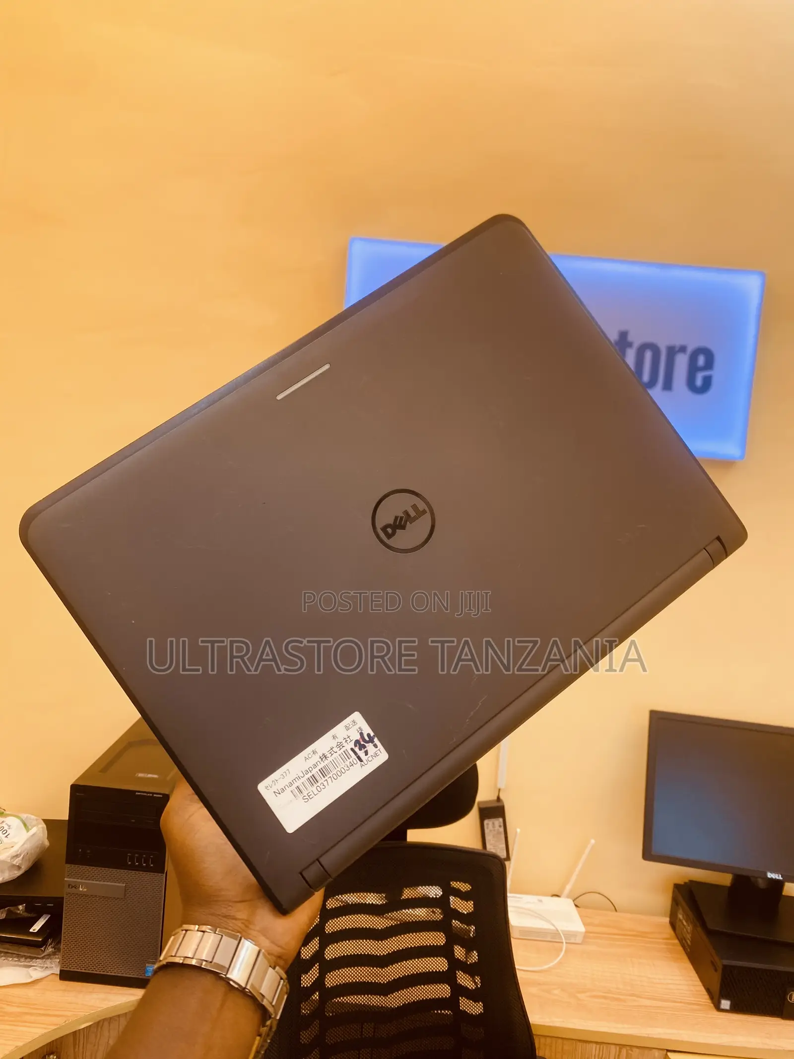 New Laptop Dell Latitude 3380 8GB Intel Core I5 HDD 500GB