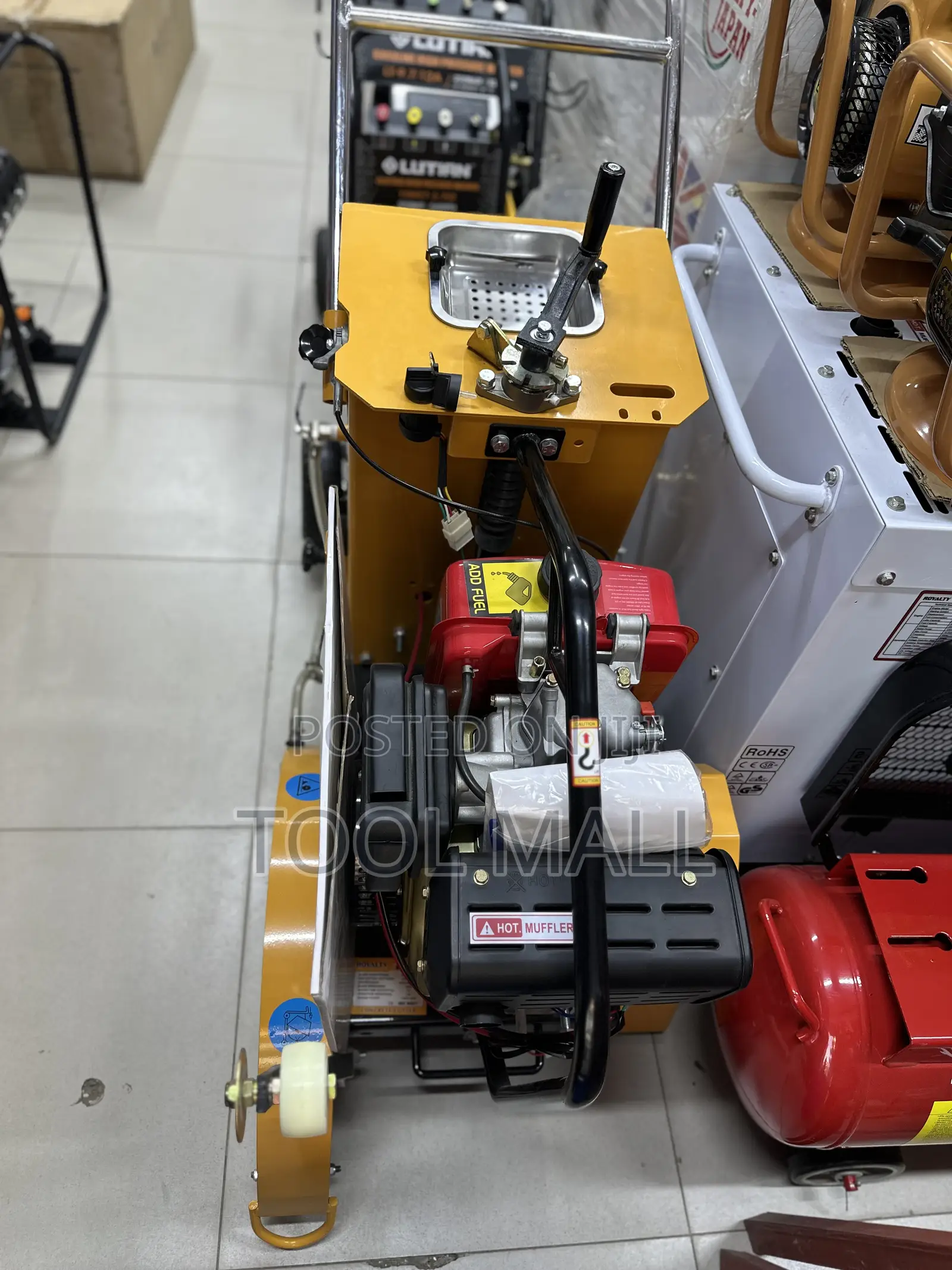 Diesel Asphalt Cutter 20"
