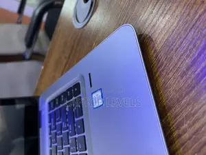 Laptop HP EliteBook 840 G3 16GB Intel Core I7 SSD 256GB