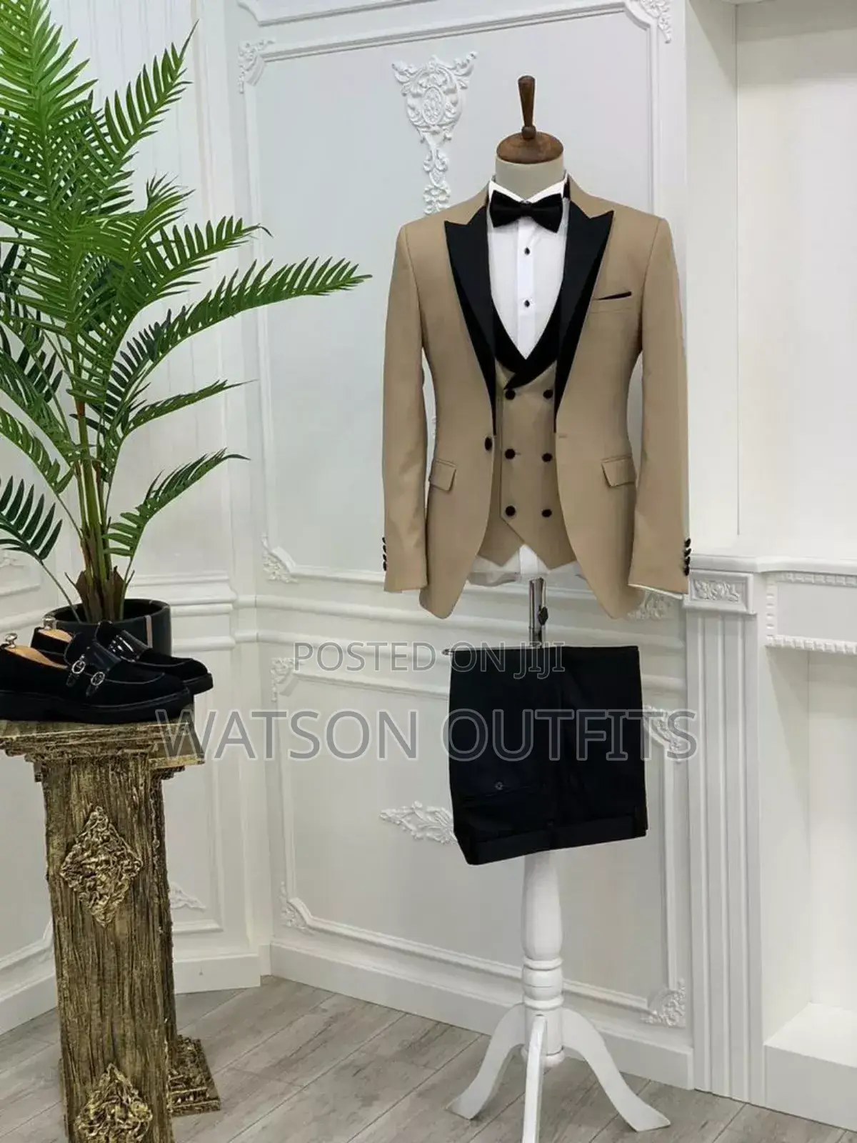 Mario Casas Suits