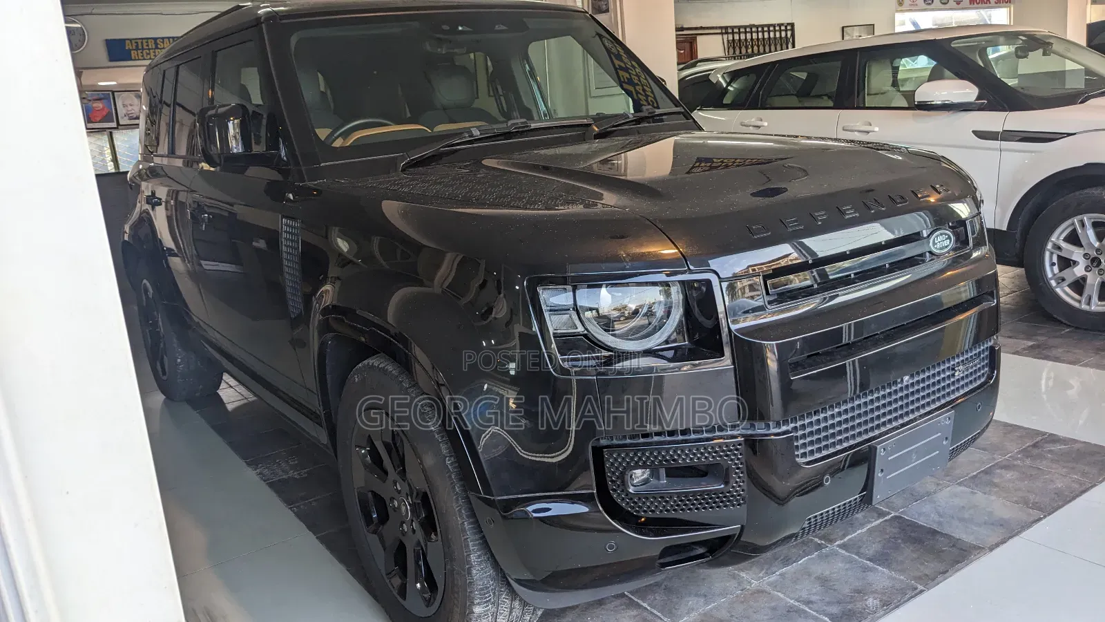 Land Rover Defender 2022 Black
