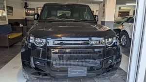 Land Rover Defender 2022 Black