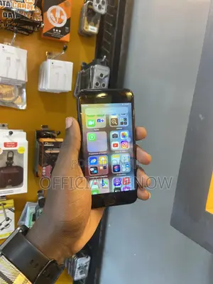Apple iPhone 7 128 GB Black