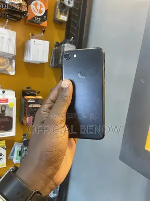 Apple iPhone 7 128 GB Black