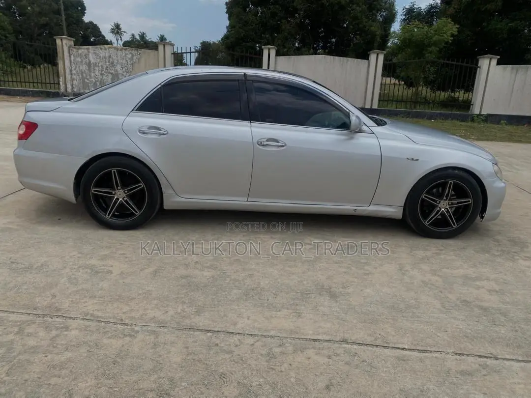 Toyota Mark X 2005 Silver