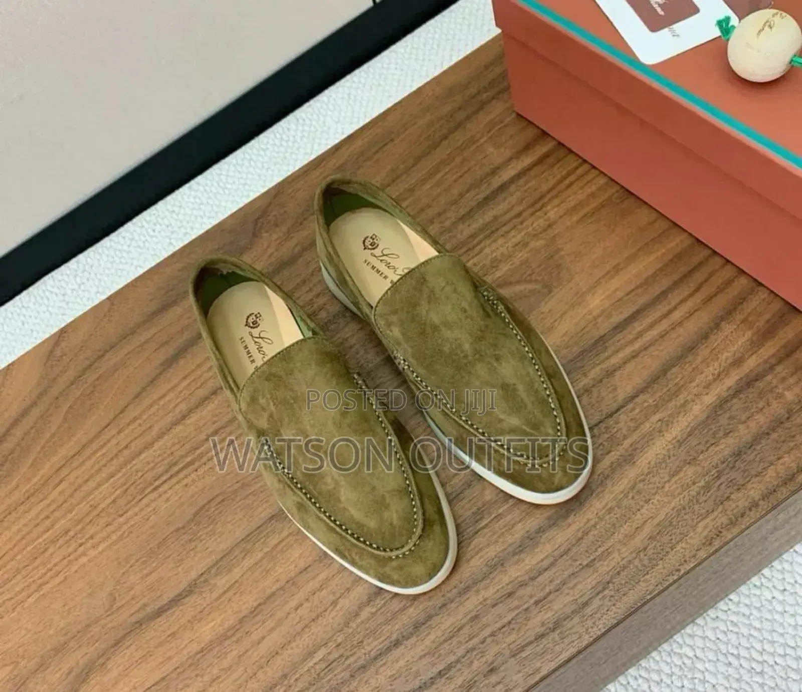 Simple and Original Men Shoes