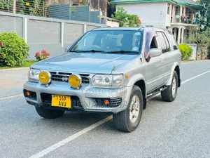 Nissan Terrano 1997 Silver