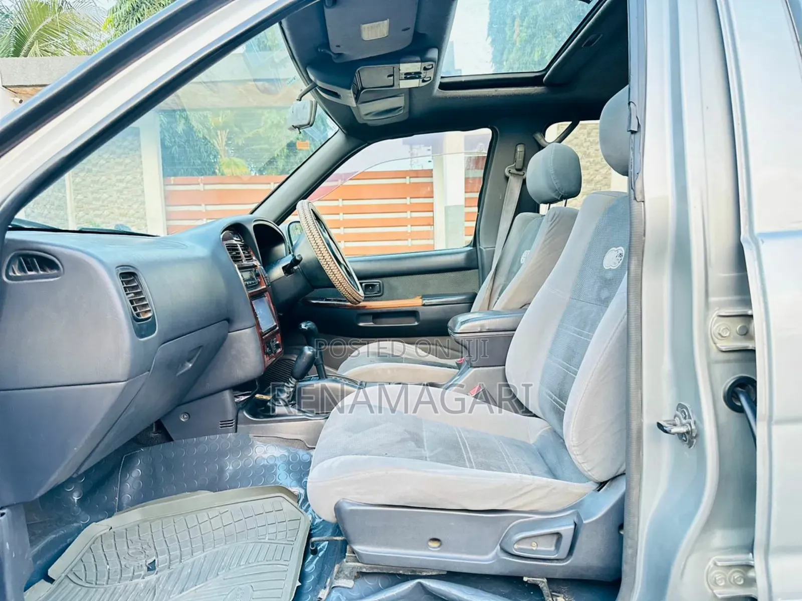 Nissan Terrano 1997 Silver