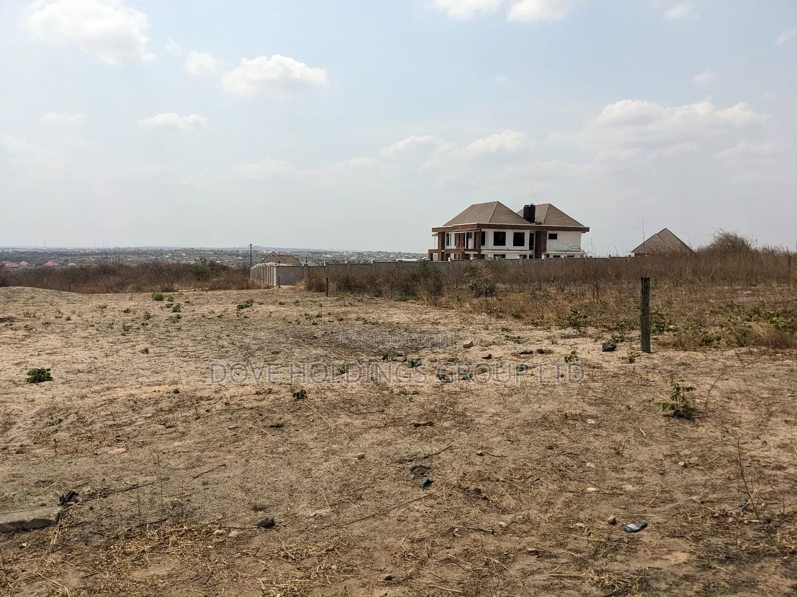 Kiwanja Kinauzwa Itega Dodoma Cha Kwanza Lami