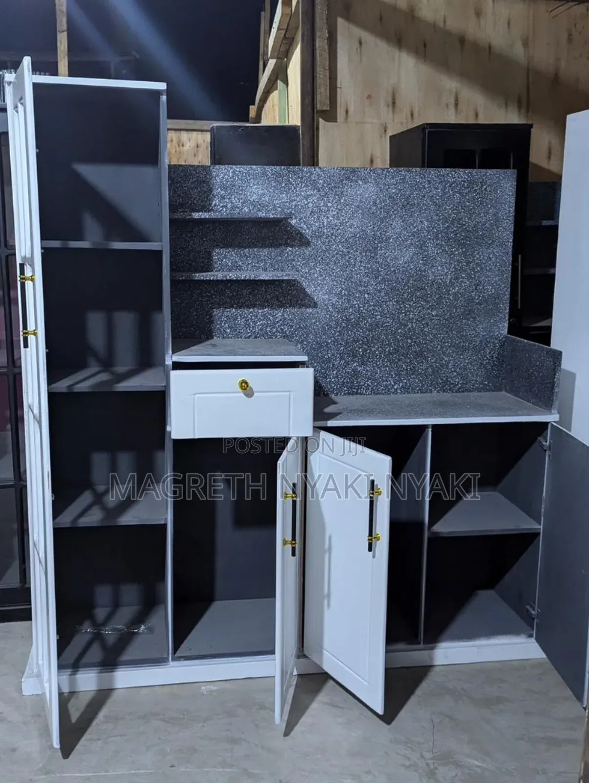 Nauza Kitchen Cabin Ya Kisasa