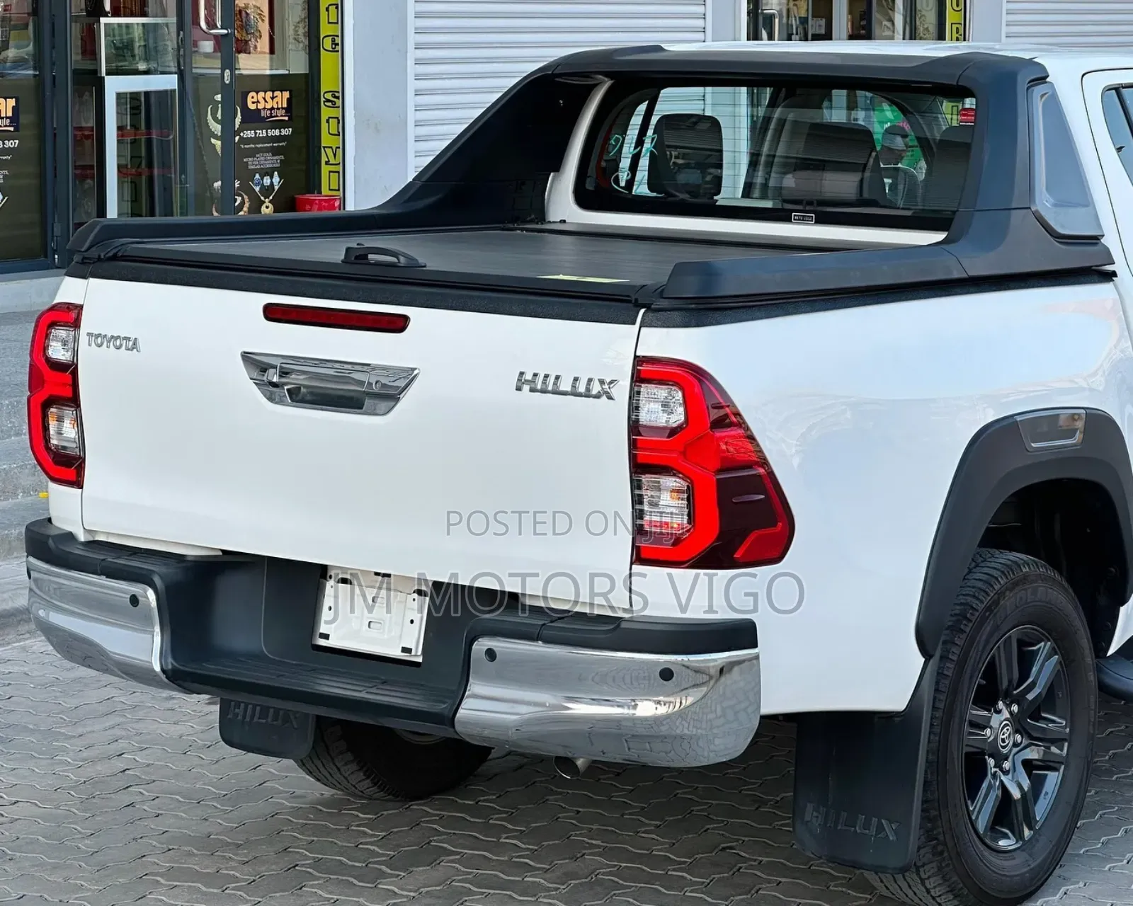 Toyota Hilux 2020 White