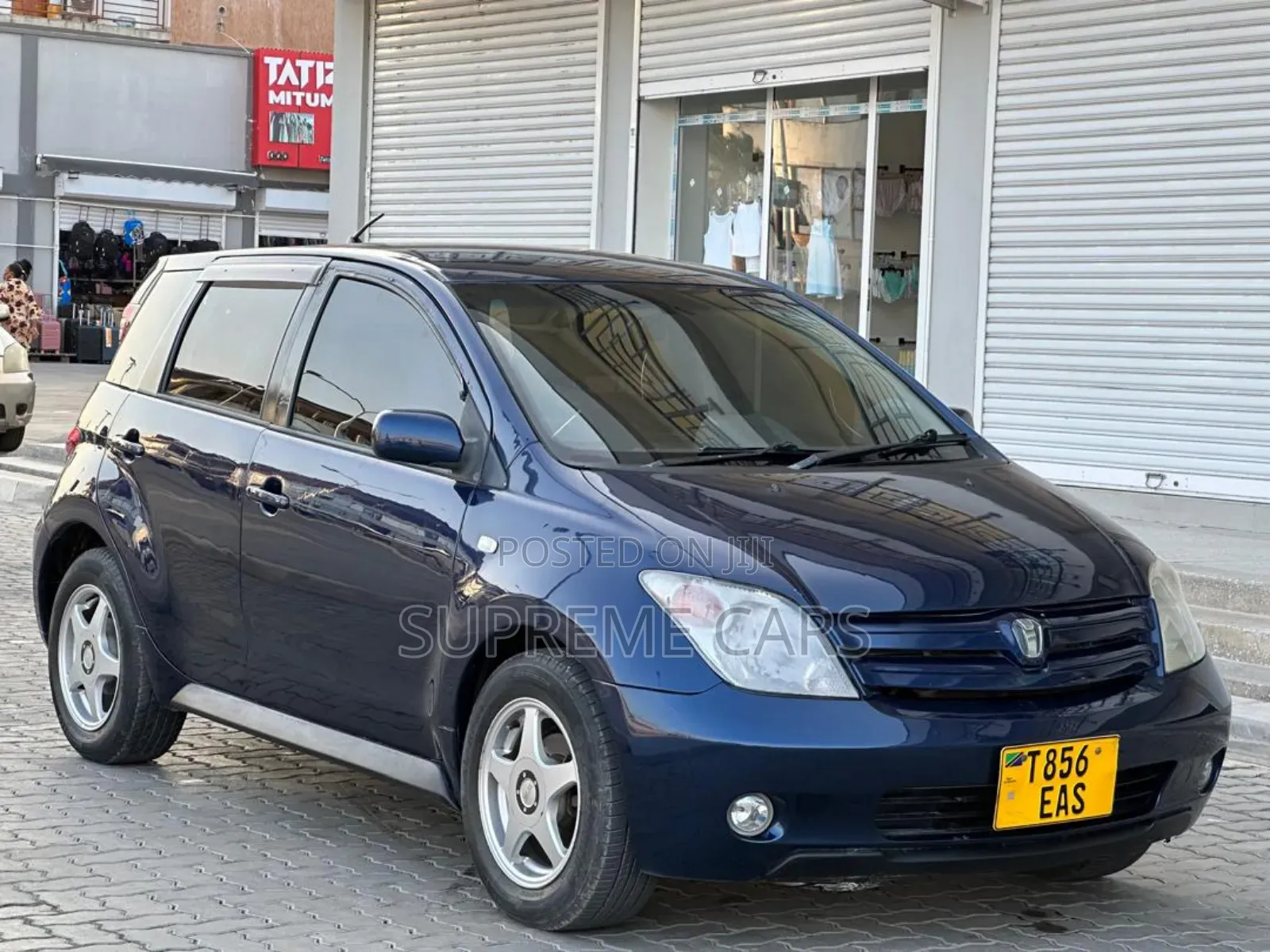 Toyota IST 2004 Blue