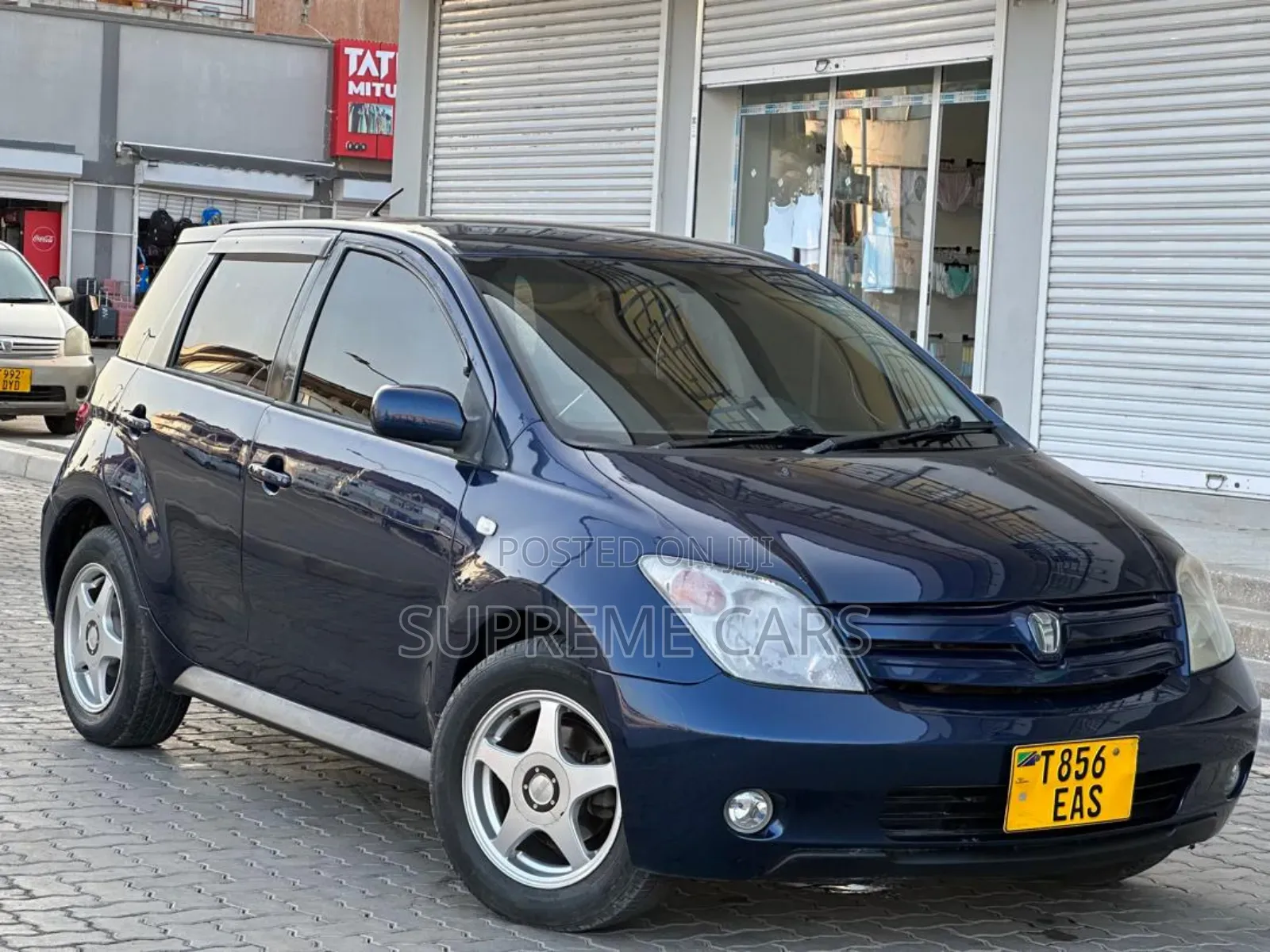 Toyota IST 2004 Blue
