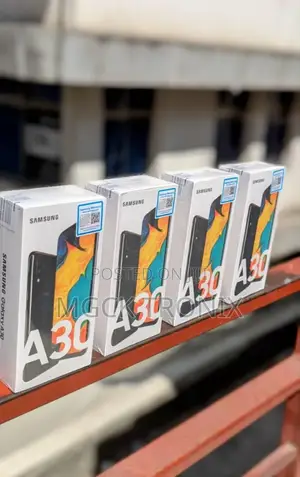 New Samsung Galaxy A30 64 GB Black