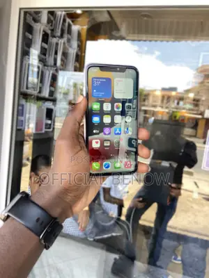 Apple iPhone 11 64 GB Purple