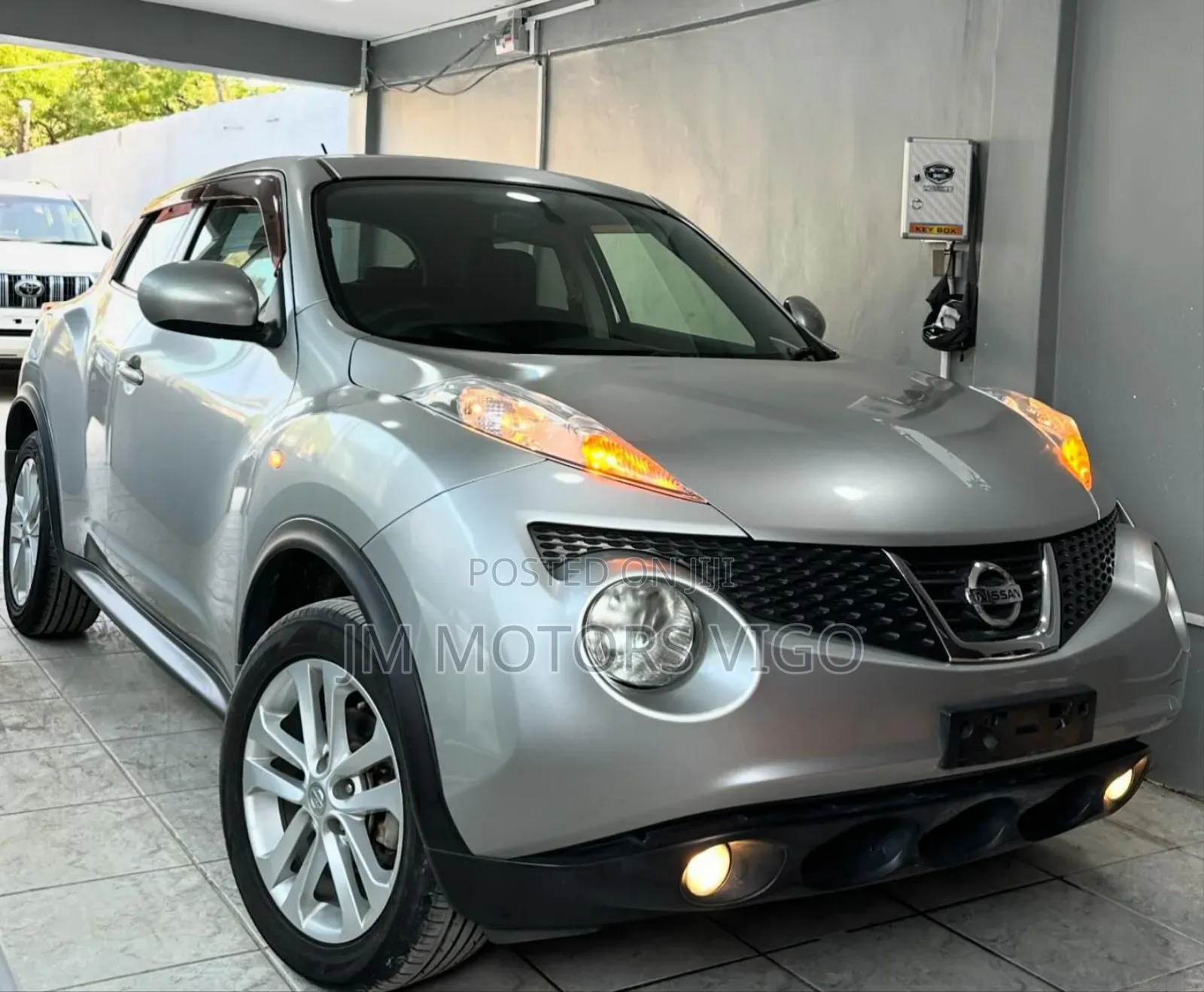 Nissan Juke 2012 Silver
