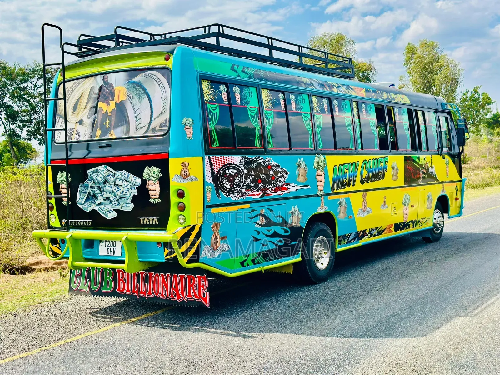 Tata Starbus Ultra Skool 1999 Yellow