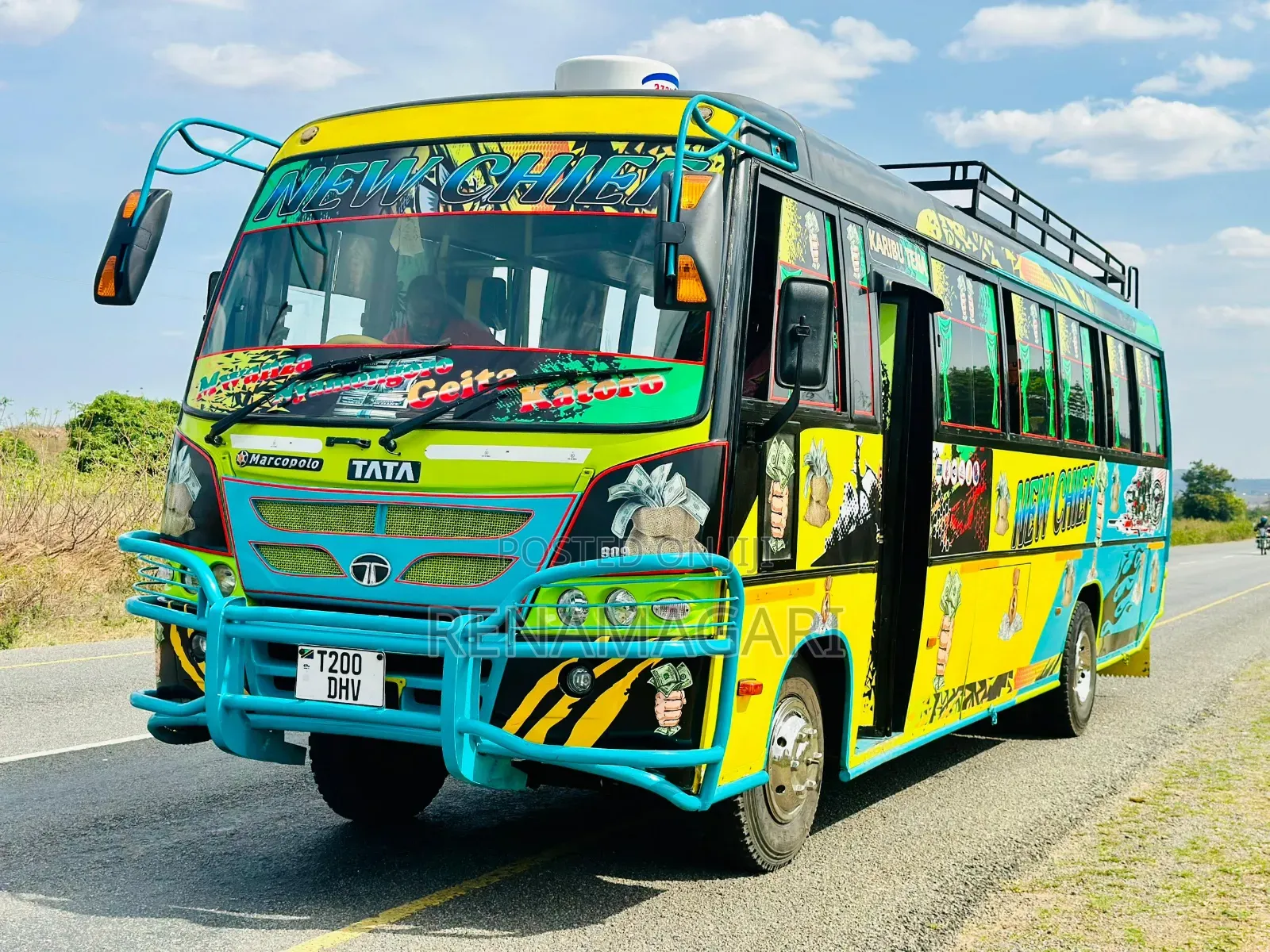 Tata Starbus Ultra Skool 1999 Yellow