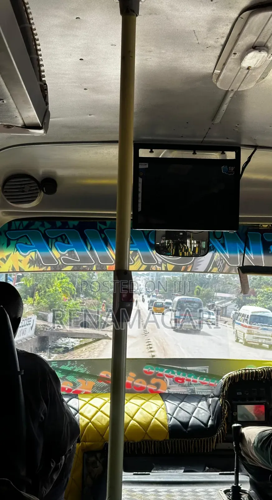 Tata Starbus Ultra Skool 1999 Yellow