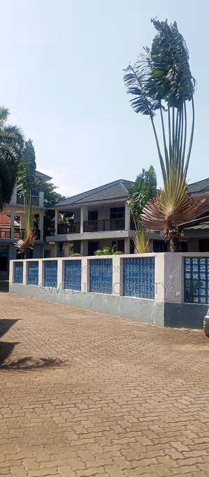 3bdrm Maisonette in Swedi Property, Oyster Bay for rent