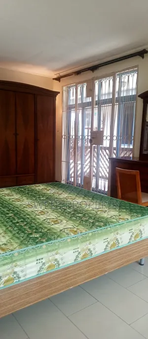 3bdrm Maisonette in Swedi Property, Oyster Bay for rent