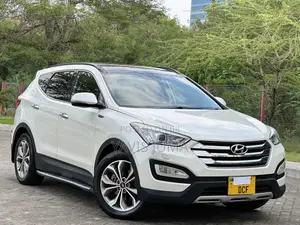 Hyundai Santa Fe 2014 White