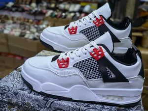 SPECIAL OFFER Jordan4 White