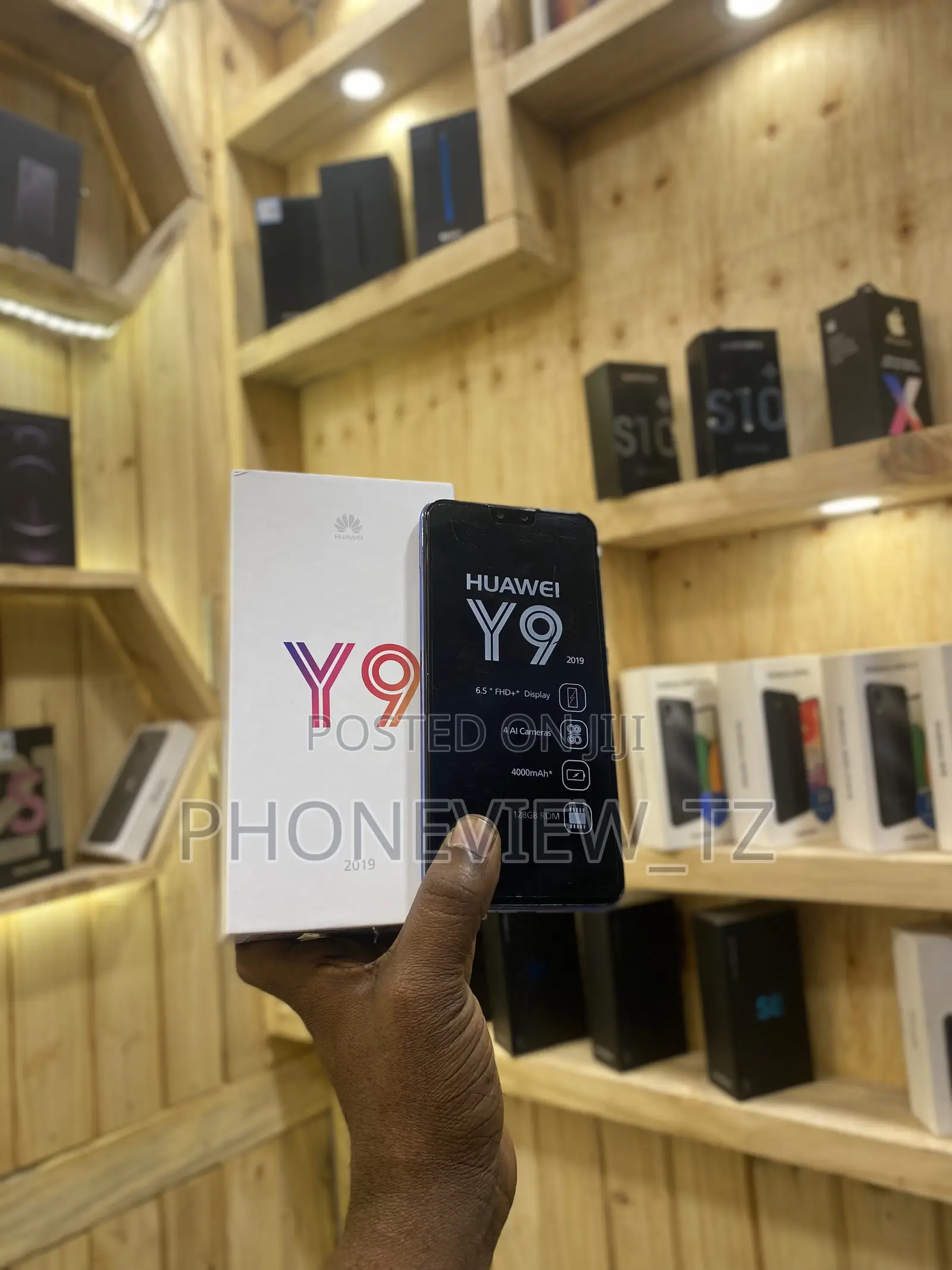 New Huawei Y9 128 GB Bronze