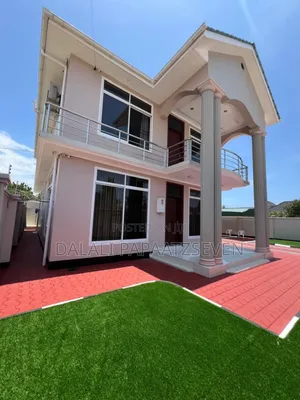 4bdrm House in Dalalipapaatzseven, Bunju for rent