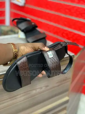 Brand New Open Shoes/Sendo Mpya Kabisa