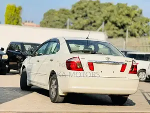Toyota Premio 2004 White
