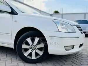 Toyota Premio 2004 White