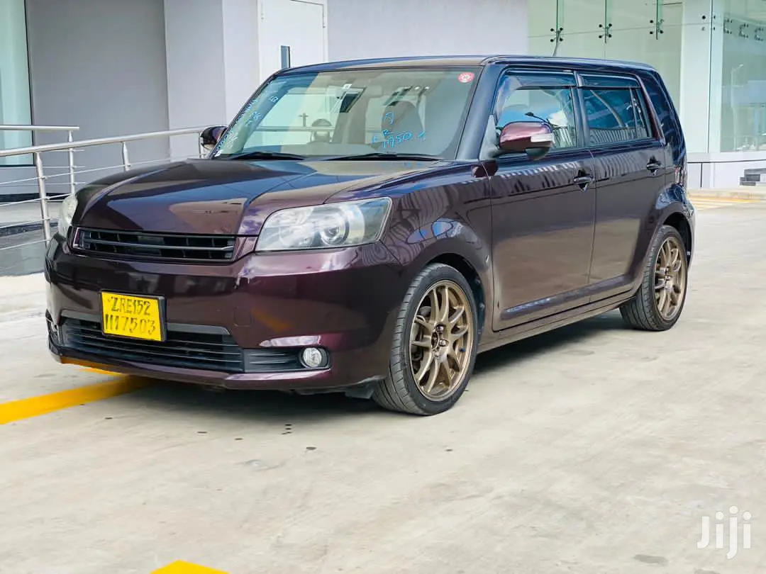 New Toyota Corolla Rumion 2010 Red