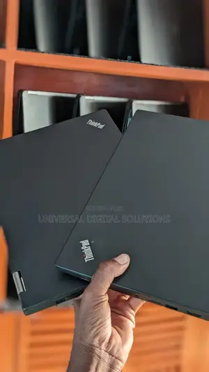 Laptop Lenovo Yoga 260 8GB Intel Core i5 SSD 256GB