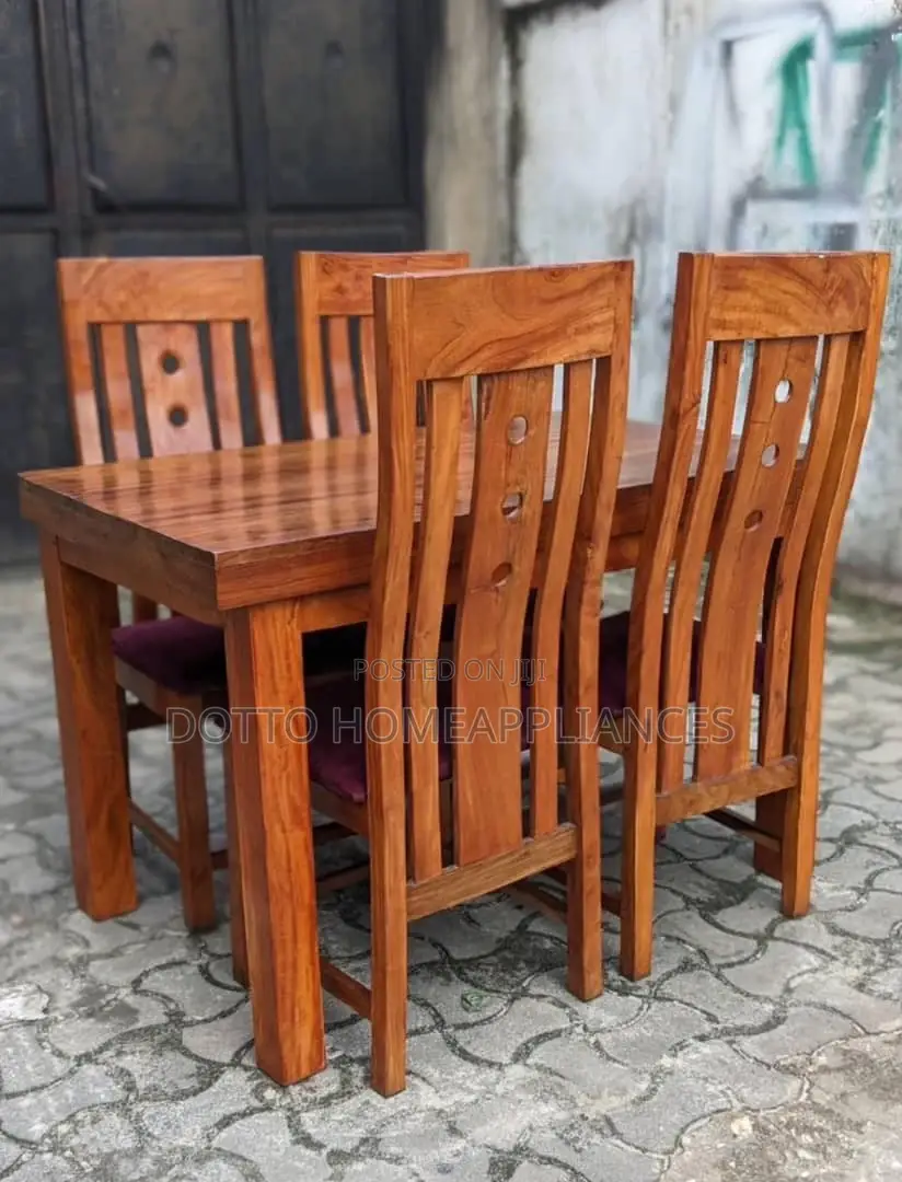 Mbao Ngumu Viti Vinne Na Sehemu Ya Kukalia Ina Sofa
