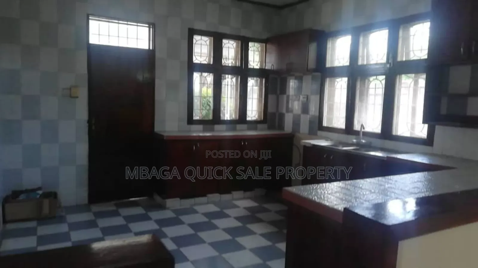 3bdrm Apartment in Mikocheni for rent