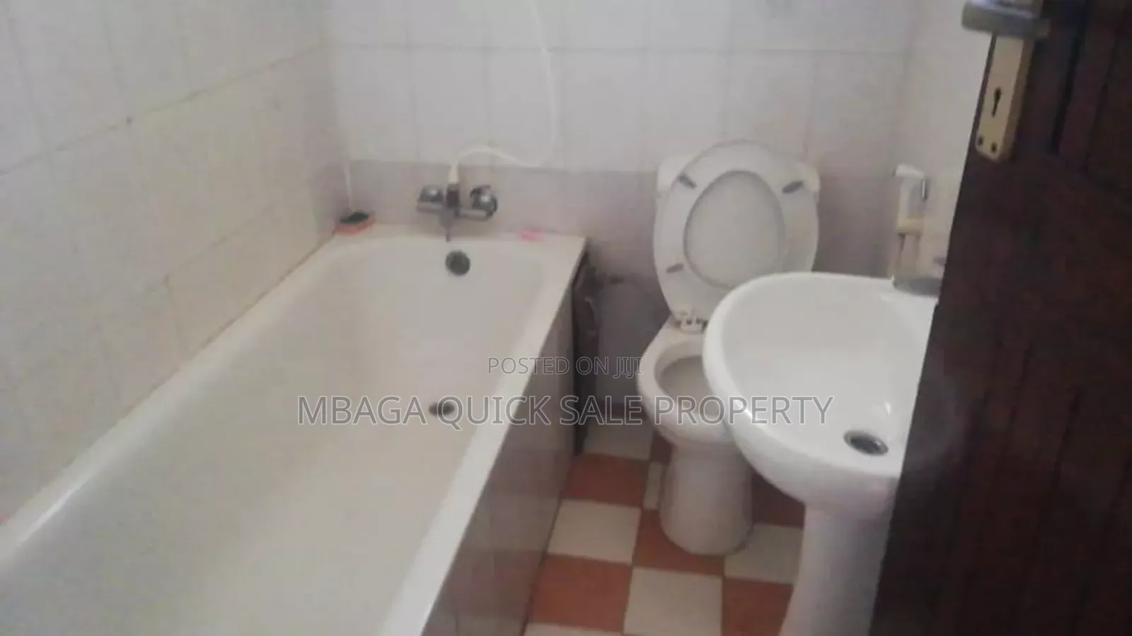 3bdrm Apartment in Mikocheni Near Palm for rent