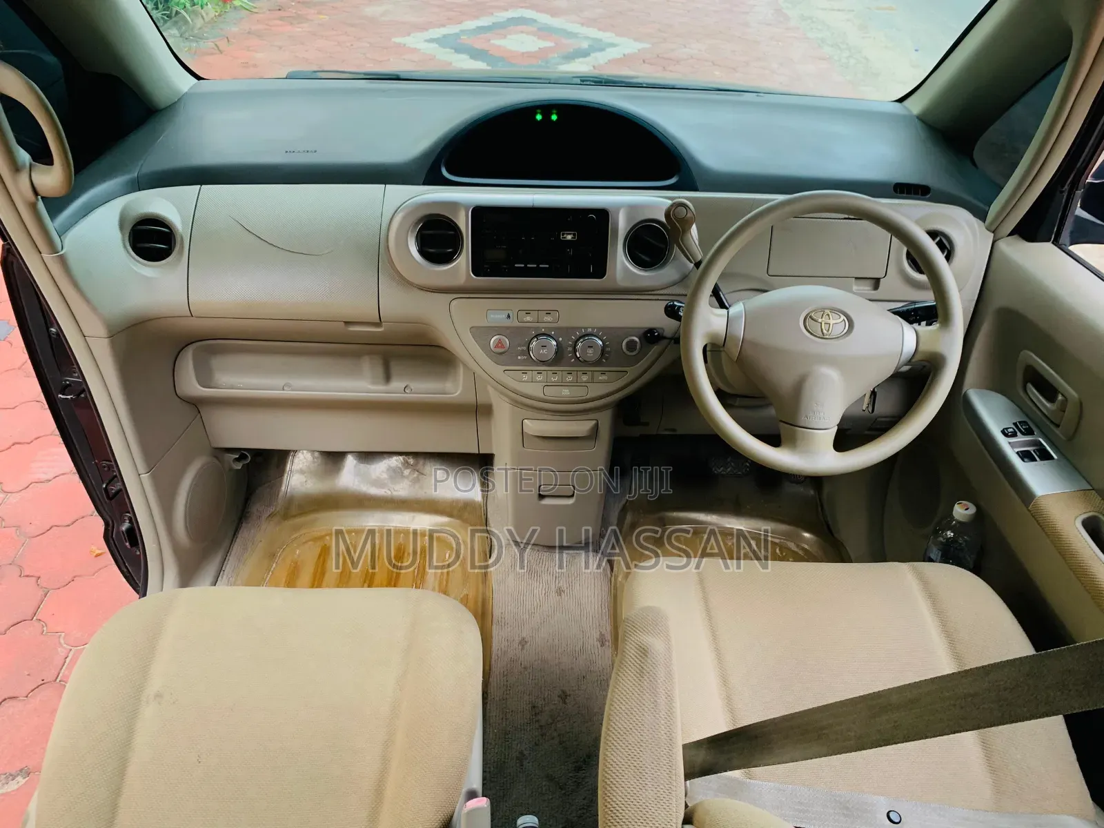 Toyota Porte 2007 Black