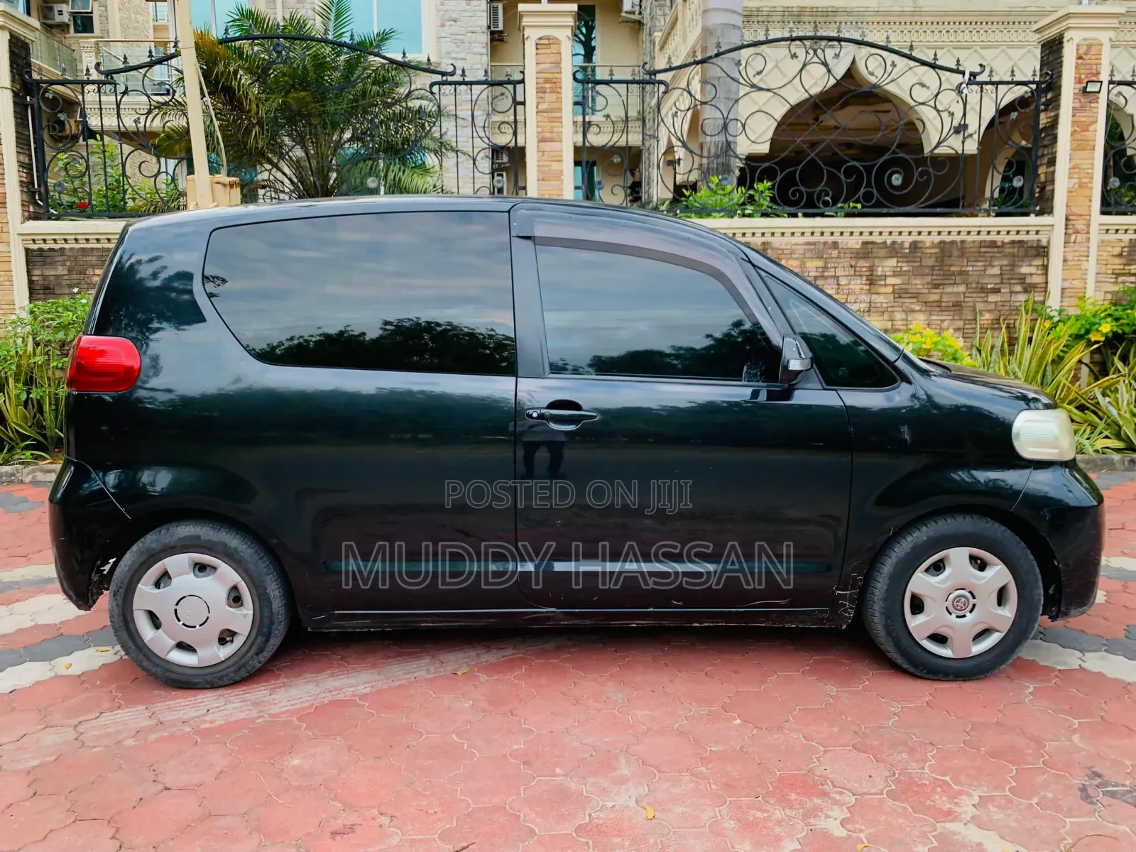 Toyota Porte 2007 Black