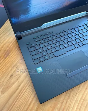 New Laptop Asus ROG Strix G17 16GB Intel Core I7 SSD 3T