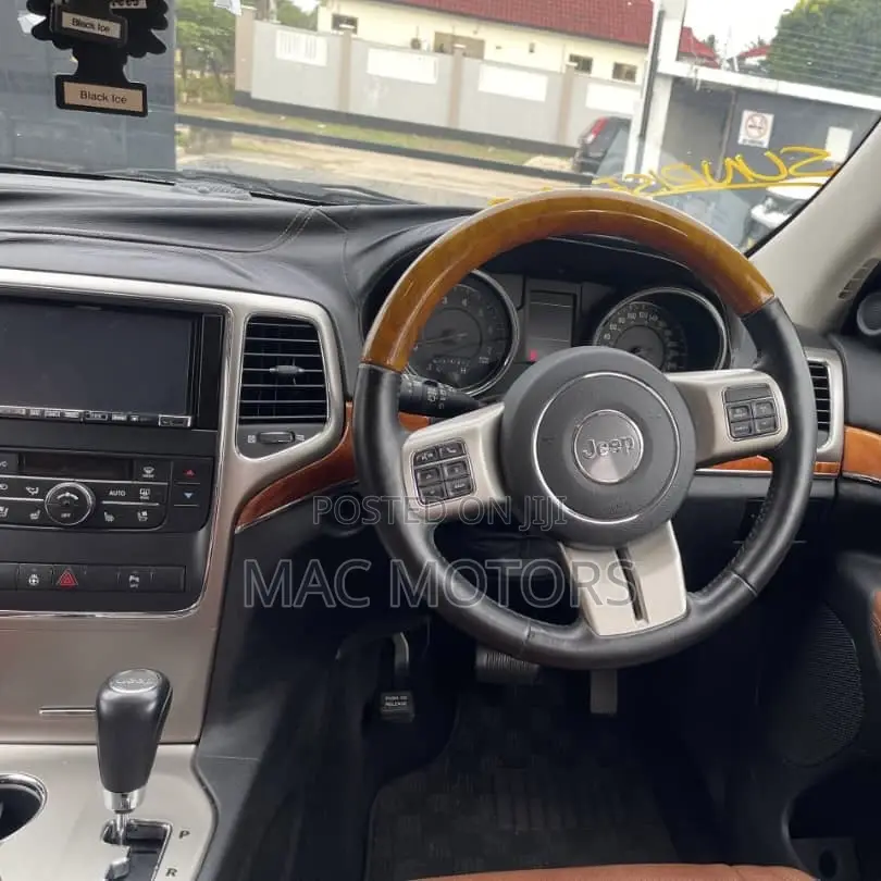 Jeep Cherokee 2011 Blue