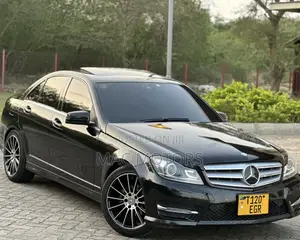 Mercedes-Benz C-Class 2013 Black