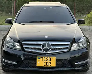 Mercedes-Benz C-Class 2013 Black