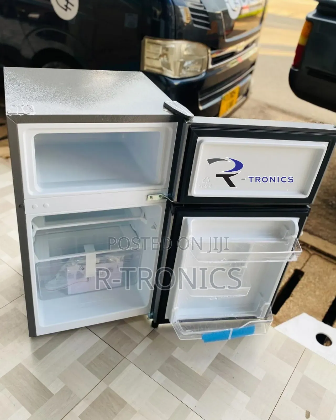 Hisense Refrigerator 87L Double Door Top Freezer