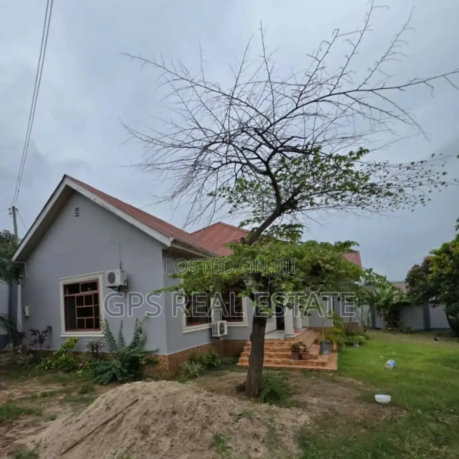 5bdrm House in Goba Center, Kinondoni for sale